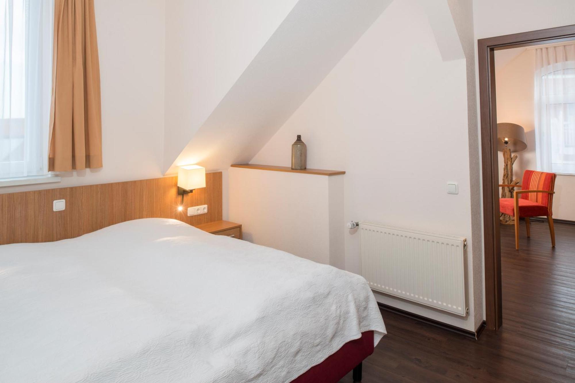Appartementhaus Alte Post Langeoog Bagian luar foto